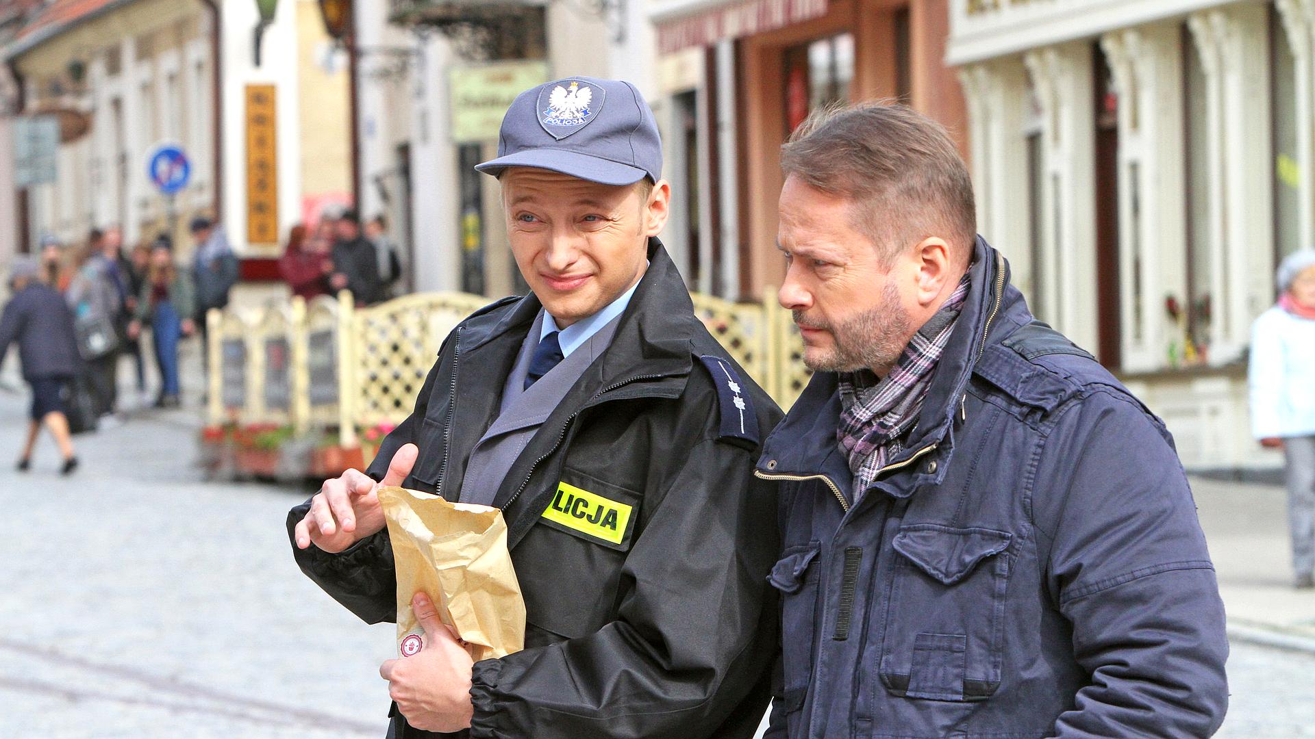 Ojciec Mateusz 17
