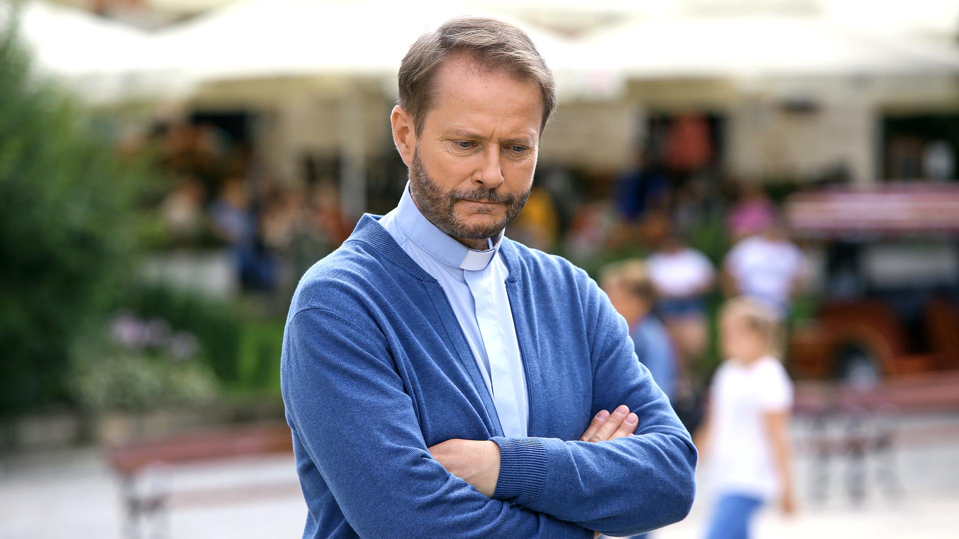 Ojciec Mateusz 24