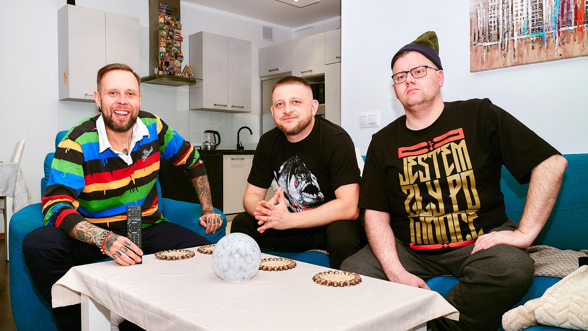 Gogglebox. Przed telewizorem 25