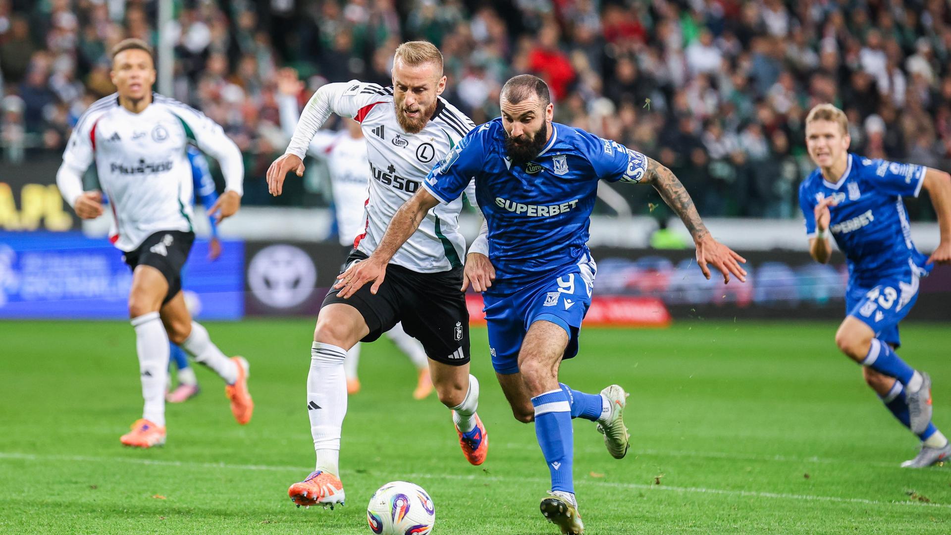 Piłka nożna: PKO BP Ekstraklasa - mecz: Legia Warszawa - Lech Poznań