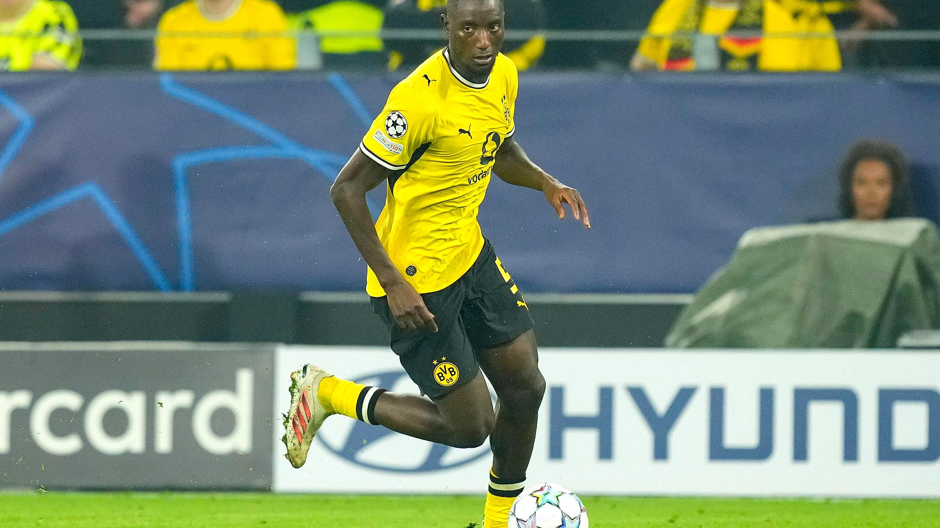 Liga niemiecka - mecz: Borussia Dortmund - Eintracht Frankfurt
